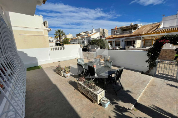 Вилла - Продажа - ORIHUELA COSTA - Playa Flamenca