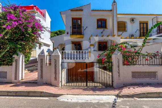 Dúplex - Segunda Mano - ORIHUELA COSTA - Los Altos