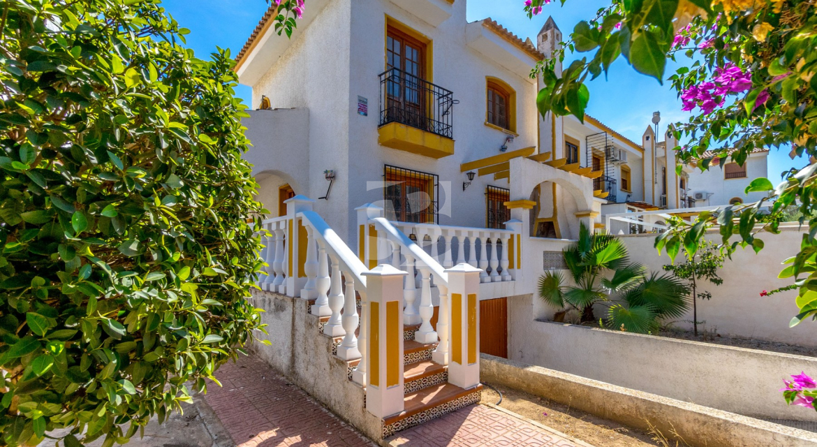 Дуплекс · Продажа ORIHUELA COSTA · Los Altos