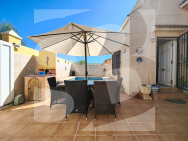 Chalet · Продажа TORREVIEJA · Los Frutales