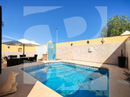 Chalet · Продажа TORREVIEJA · Los Frutales