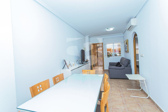 Apartment - Odsprzedaż - TORREVIEJA - 