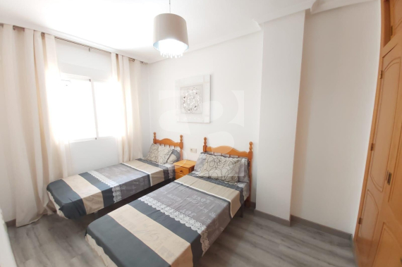 Apartment - Odsprzedaż - TORREVIEJA - 