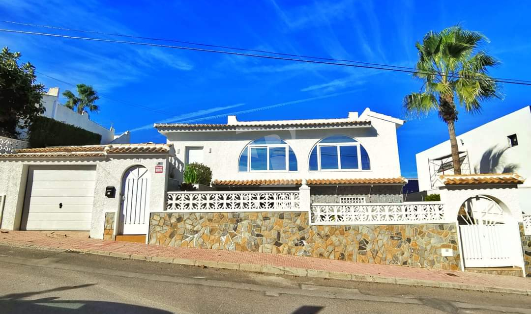 Вилла · Продажа ORIHUELA COSTA · Villamartin