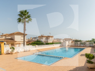 DOM RZĘDOWY · Odsprzedaż TORREVIEJA · 