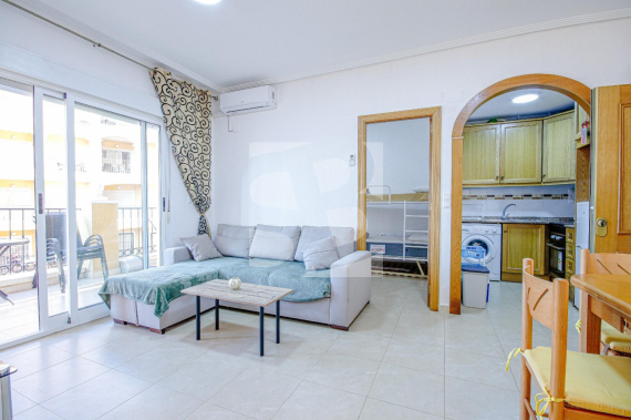 Apartment - Odsprzedaż - TORREVIEJA - 