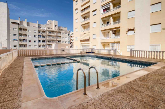 Apartment - Odsprzedaż - Torrevieja - TORREVIEJA