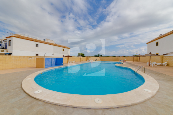 Bungalow - Odsprzedaż - TORREVIEJA - 