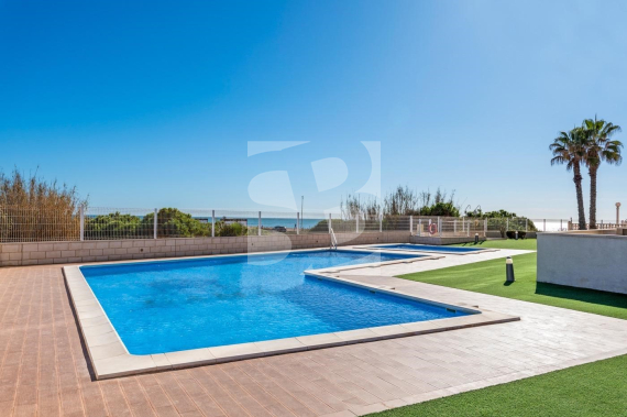 Апартамент - Продажа - TORREVIEJA - La Mata