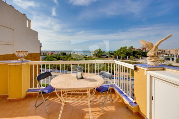 PENTHOUSE - Odsprzedaż - TORREVIEJA - Centro