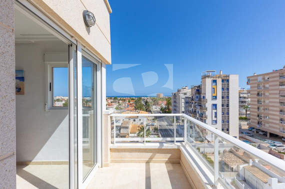 PENTHOUSE - Odsprzedaż - TORREVIEJA - 