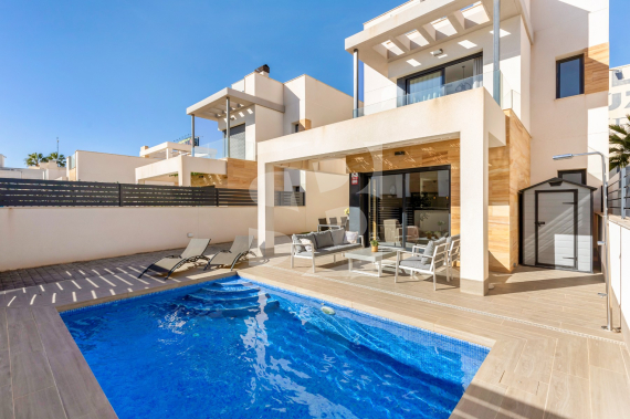 Вилла - Продажа - TORREVIEJA - Зона Карефур