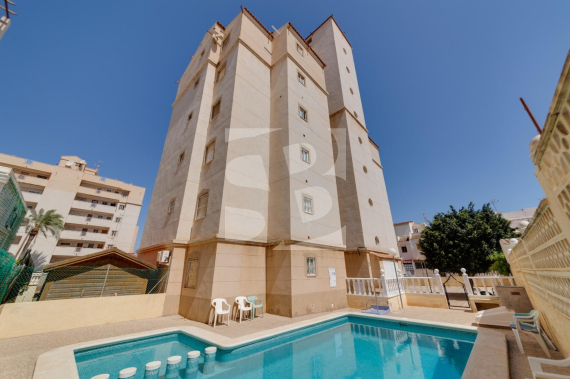 Апартамент - Продажа - TORREVIEJA - Nueva Torrevieja