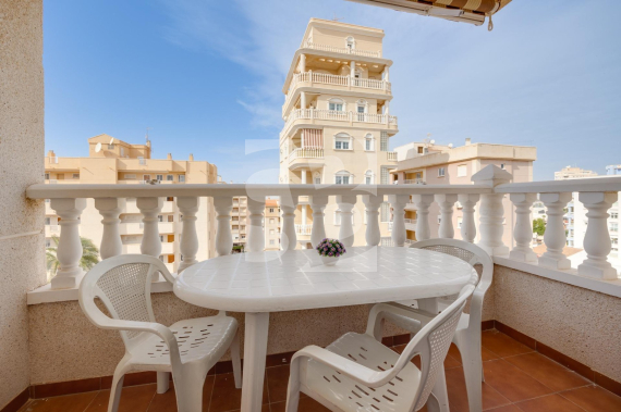 Апартамент - Продажа - TORREVIEJA - Nueva Torrevieja