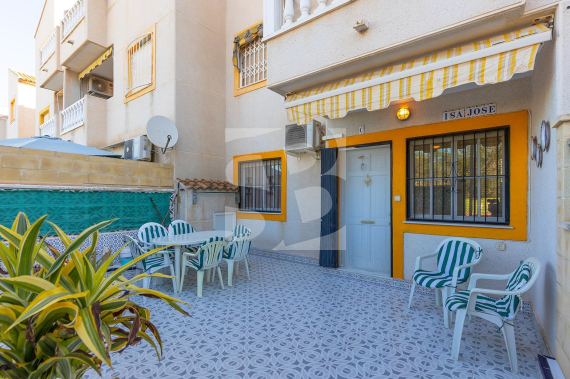 Bungalow - Resale - TORREVIEJA - La Mata