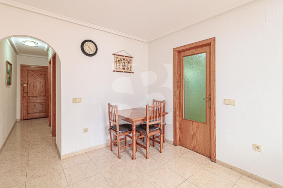 Apartment - Resale - TORREVIEJA - Center