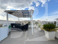 Villa · La Revente ORIHUELA COSTA · Pau 26