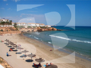 Villa · La Revente ORIHUELA COSTA · Pau 26