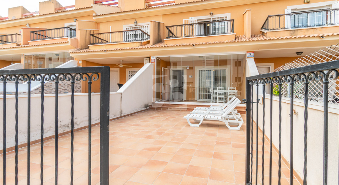 Bungalow · Segunda Mano ORIHUELA COSTA · Villamartin