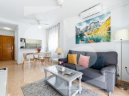 Apartamento · Segunda Mano TORREVIEJA · La Mata