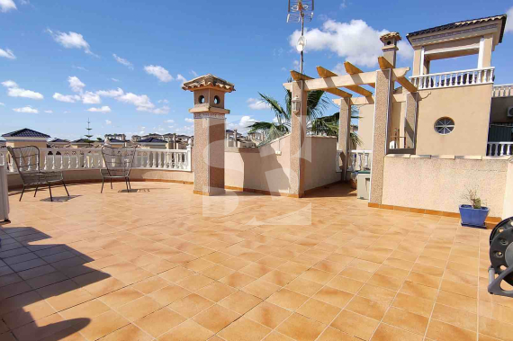Villa - Segunda Mano - LOS MONTESINOS - La Herrada