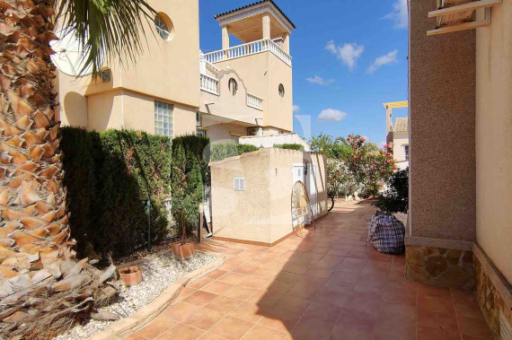 Villa - Segunda Mano - LOS MONTESINOS - La Herrada