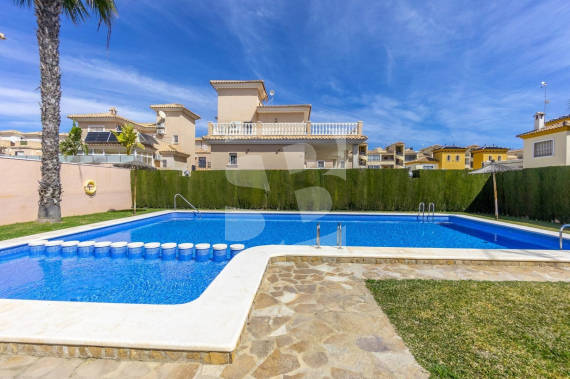 Villa - Segunda Mano - ORIHUELA COSTA - Los Altos