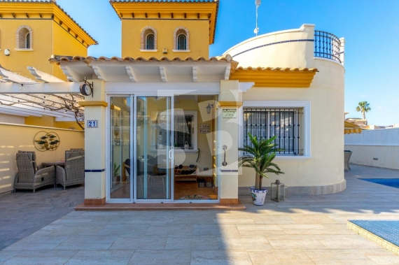 Villa - Segunda Mano - ORIHUELA COSTA - Los Altos