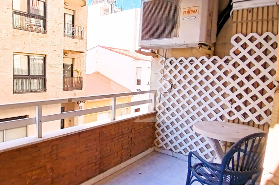 Apartamento - Segunda Mano - TORREVIEJA - Centro