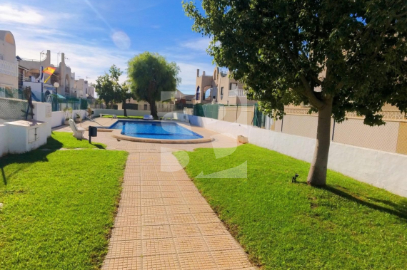 Row house - Resale - TORREVIEJA - Carrefour Area