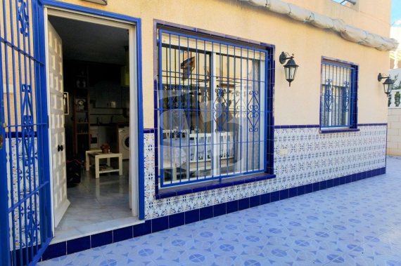 Adosado - Segunda Mano - TORREVIEJA - Zona Carrefour