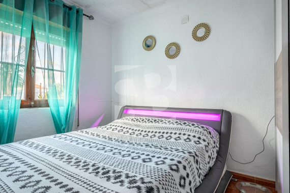 Bungalow - Segunda Mano - TORREVIEJA - Zona Carrefour