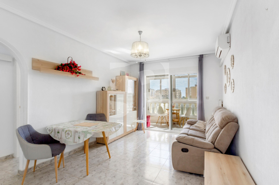 Bungalow - Segunda Mano - TORREVIEJA - La Mata