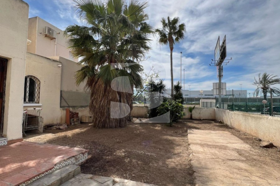 Bungalow - Odsprzedaż - TORREVIEJA - 