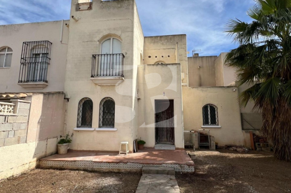 Bungalow - Odsprzedaż - TORREVIEJA - 