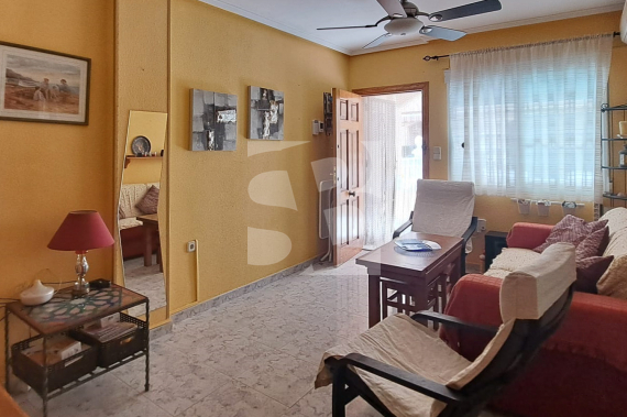 Apartment - Odsprzedaż - TORREVIEJA - 
