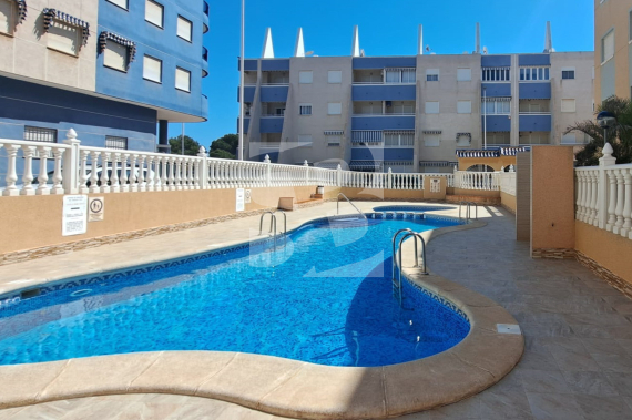 Апартамент - Продажа - TORREVIEJA - La Mata