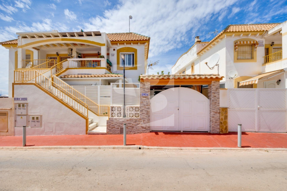 Apartment - Odsprzedaż - TORREVIEJA - Centro
