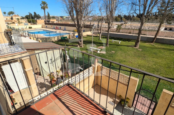 Bungalow - Segunda Mano - TORREVIEJA - Zona Carrefour