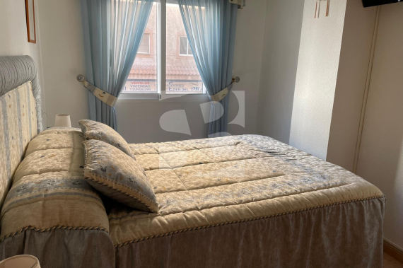 Apartamento - Segunda Mano - TORREVIEJA - Centro