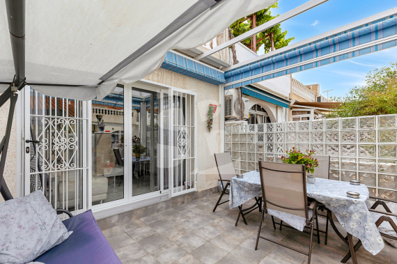 Row house - Resale - TORREVIEJA - La Siesta - San Luis