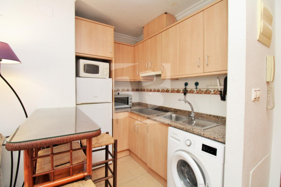 Apartment - Resale - TORREVIEJA - Centro
