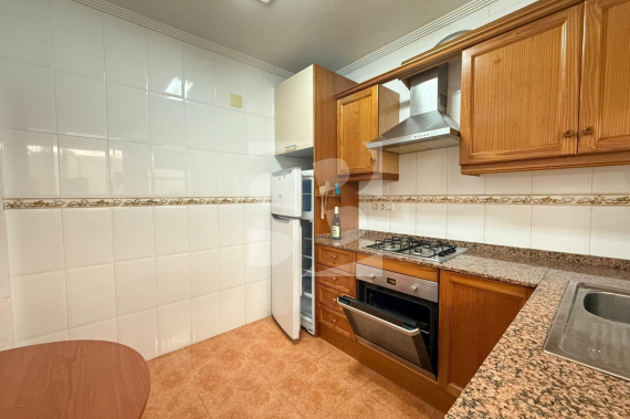Row house - Resale - TORREVIEJA - Zona Carrefour