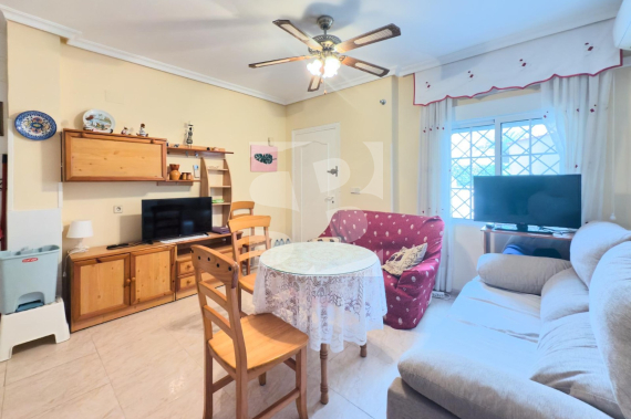 Bungalow - Odsprzedaż - TORREVIEJA - 