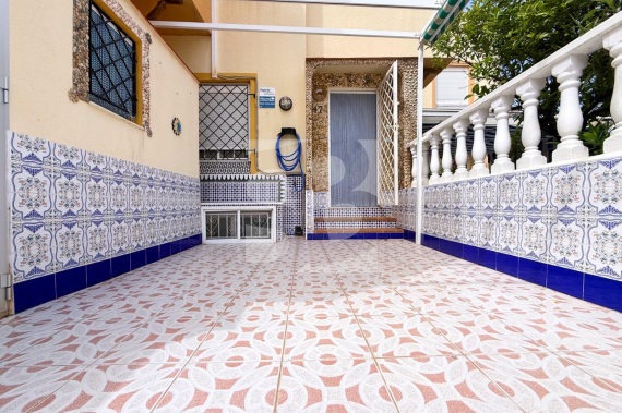 Bungalow - Odsprzedaż - TORREVIEJA - 