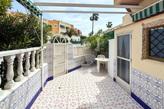 Bungalow - Odsprzedaż - TORREVIEJA - 