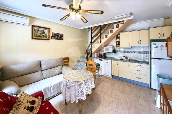 Bungalow - Odsprzedaż - TORREVIEJA - 