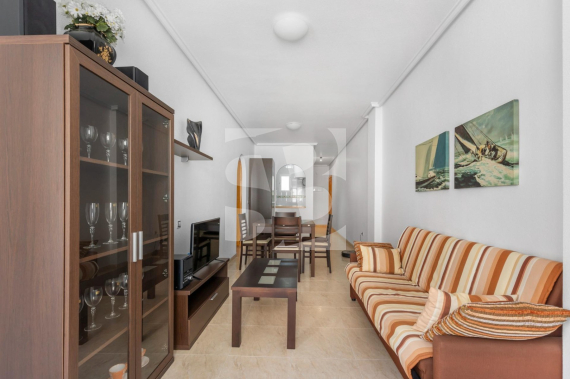 Apartamento - Segunda Mano - TORREVIEJA - Centro