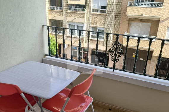 Апартамент - Продажа - TORREVIEJA - Centro