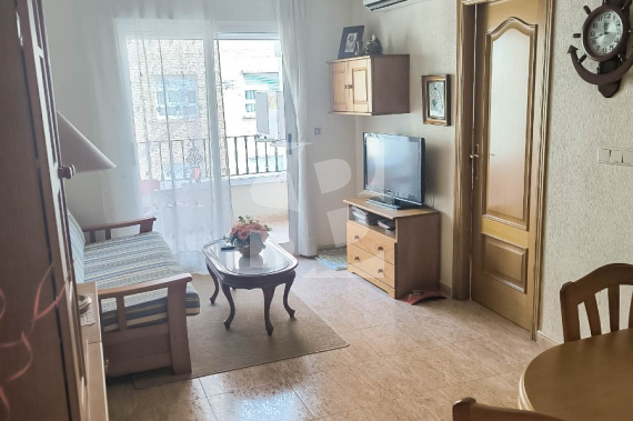 Апартамент - Продажа - TORREVIEJA - Centro